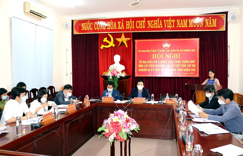Tổ đại biểu số 3 HĐND tỉnh tiếp xúc cử tri thị xã Hương Trà